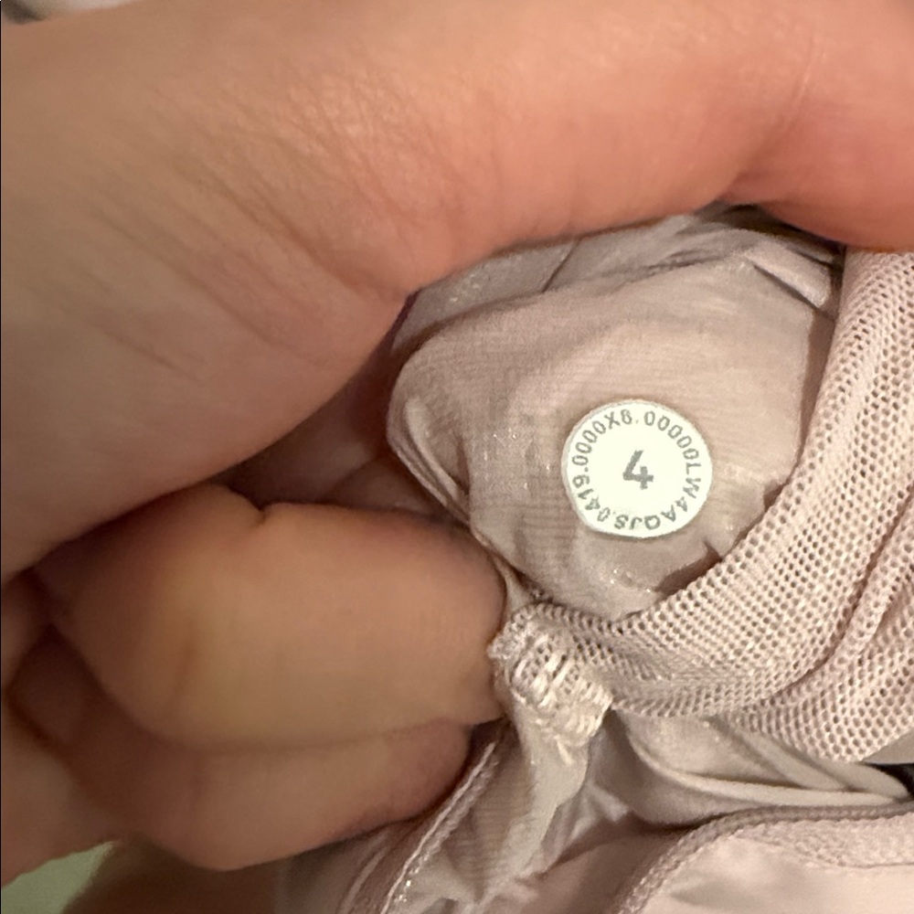 lululemon jacket - Picture 3 of 5